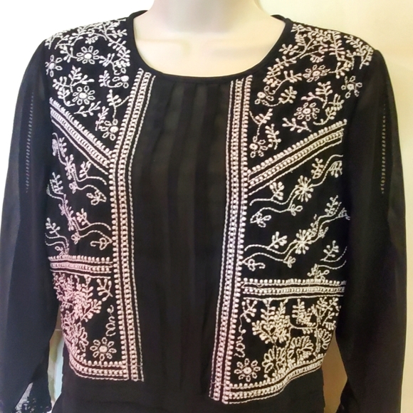 ASOS Collection Black and White Embroidered Romper, Size 6 - Picture 5 of 16